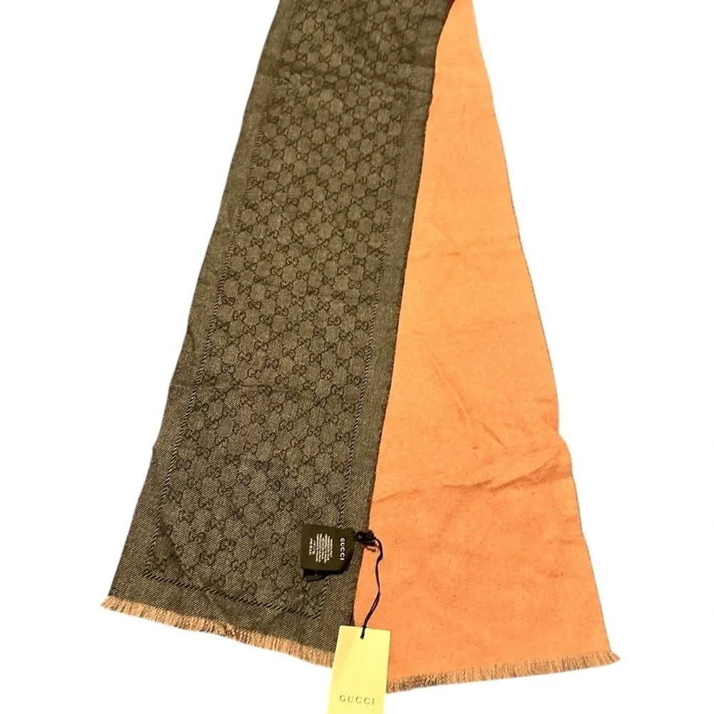 Gucci Men's Scarf in Rich Brown and Vibrant Orange, NWT